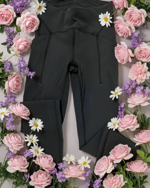 "KC" Lulumon Dark Gray Leggings: Size 2