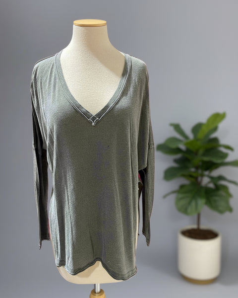 "KC" Oversized We The Free Faded Navy V-neck Top: XSmall