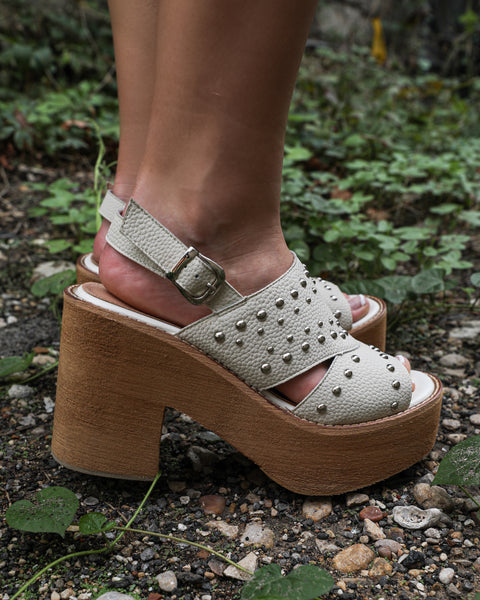 Brenda Ivory Platform Sandal - The Lace Cactus