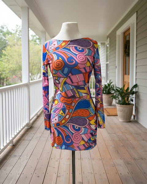 "KC" Groovy Print Scoop Neck Dress: Small