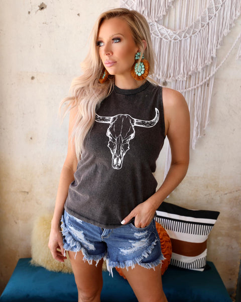 Black Washed Steer Graphic Tank - The Lace Cactus