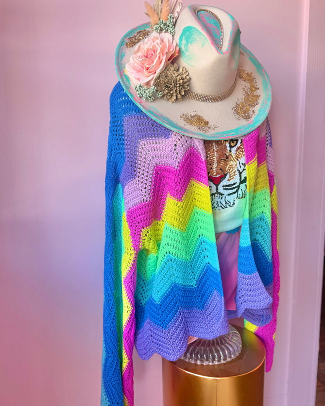 Rainbow Stripe Wavy Knit Cardigan