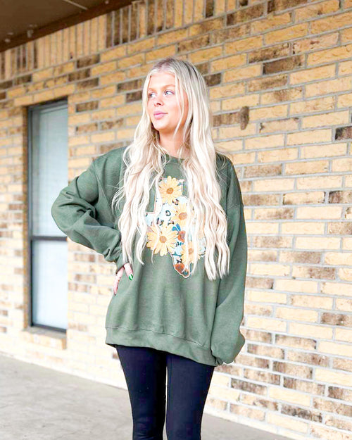 “KC” Olive Texas Floral Graphic Sweater Size: LG - The Lace Cactus
