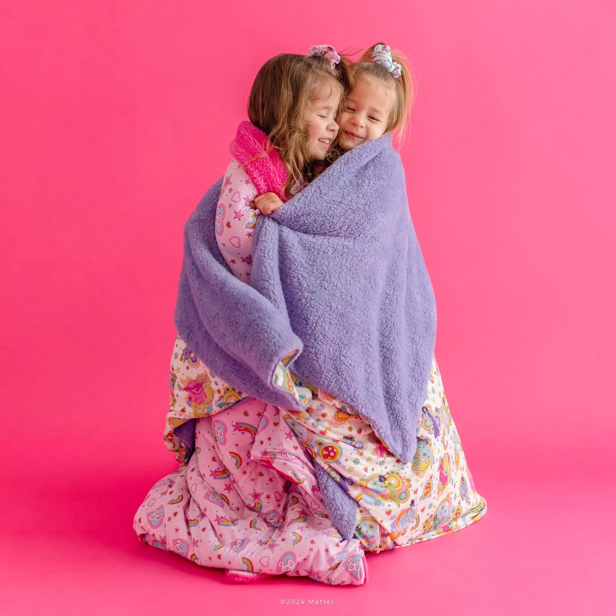 Groovy Barbie ™M and Friends Luxe Plush
Patoo®
