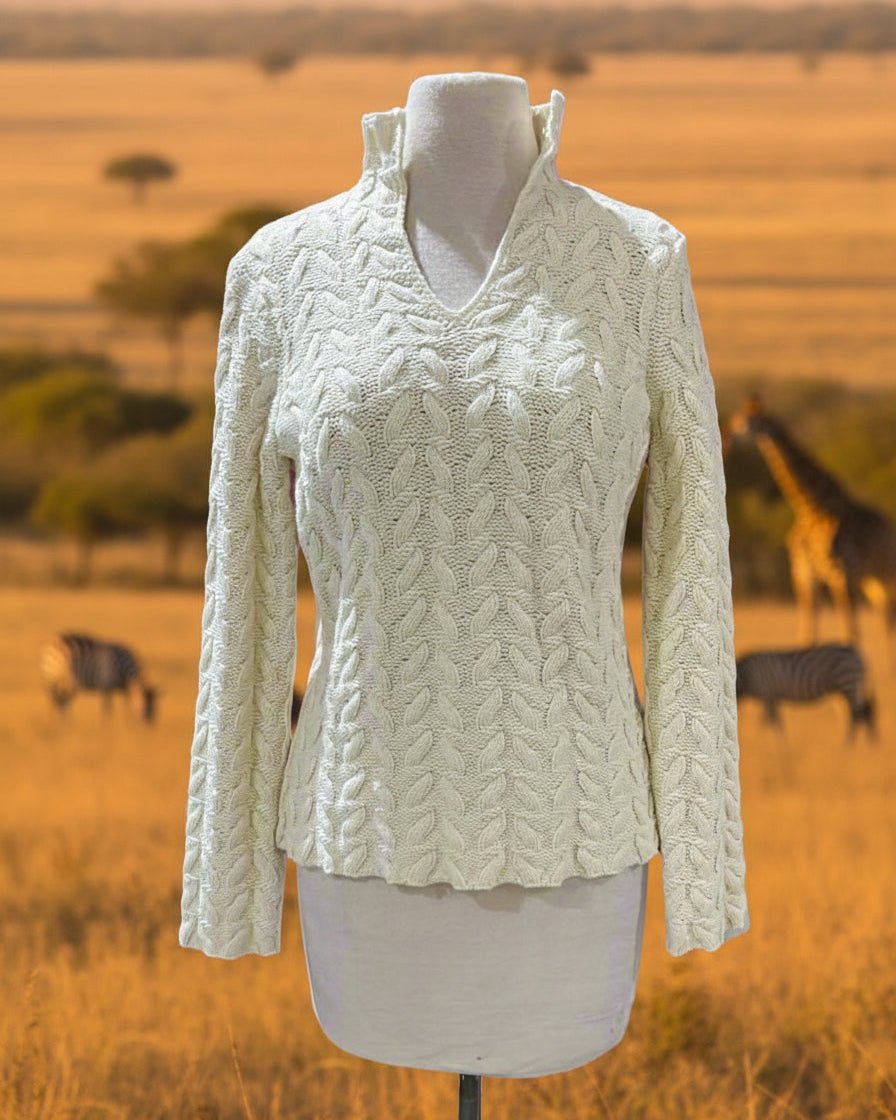 "KC' Liz Claiborne Cream Cable Knit Sweater: Medium