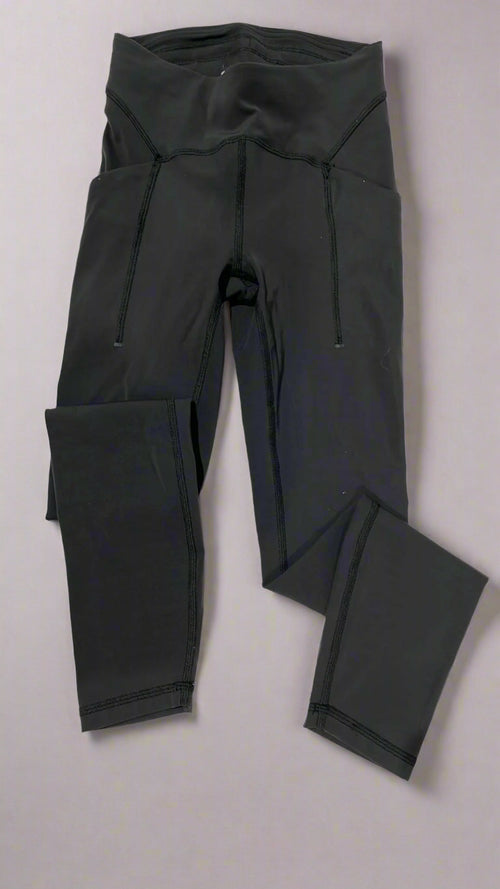 "KC" Lulumon Dark Gray Leggings: Size 2