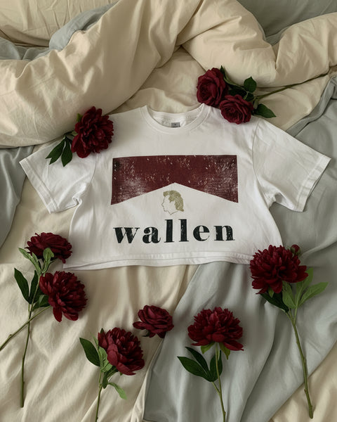 "KC" White Cropped 'Wallen' Graphic Tee: Small