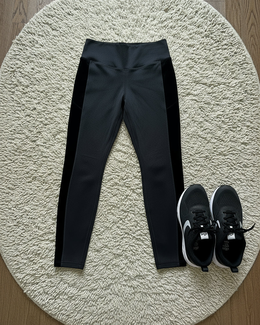 "KC" VS Pink Black Leggings With Velvet Stripe: Small
