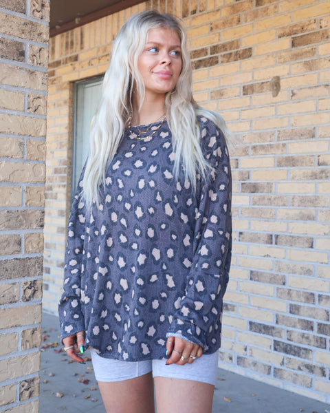 Grey Thermal Leopard Top - The Lace Cactus