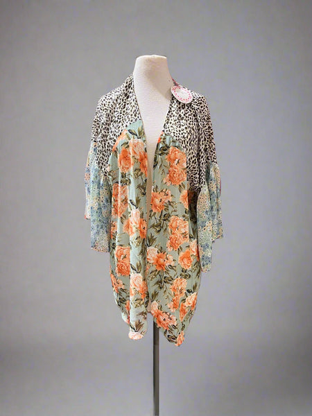 "KC" Sage Mix Floral & Animal Print Kimono: Small