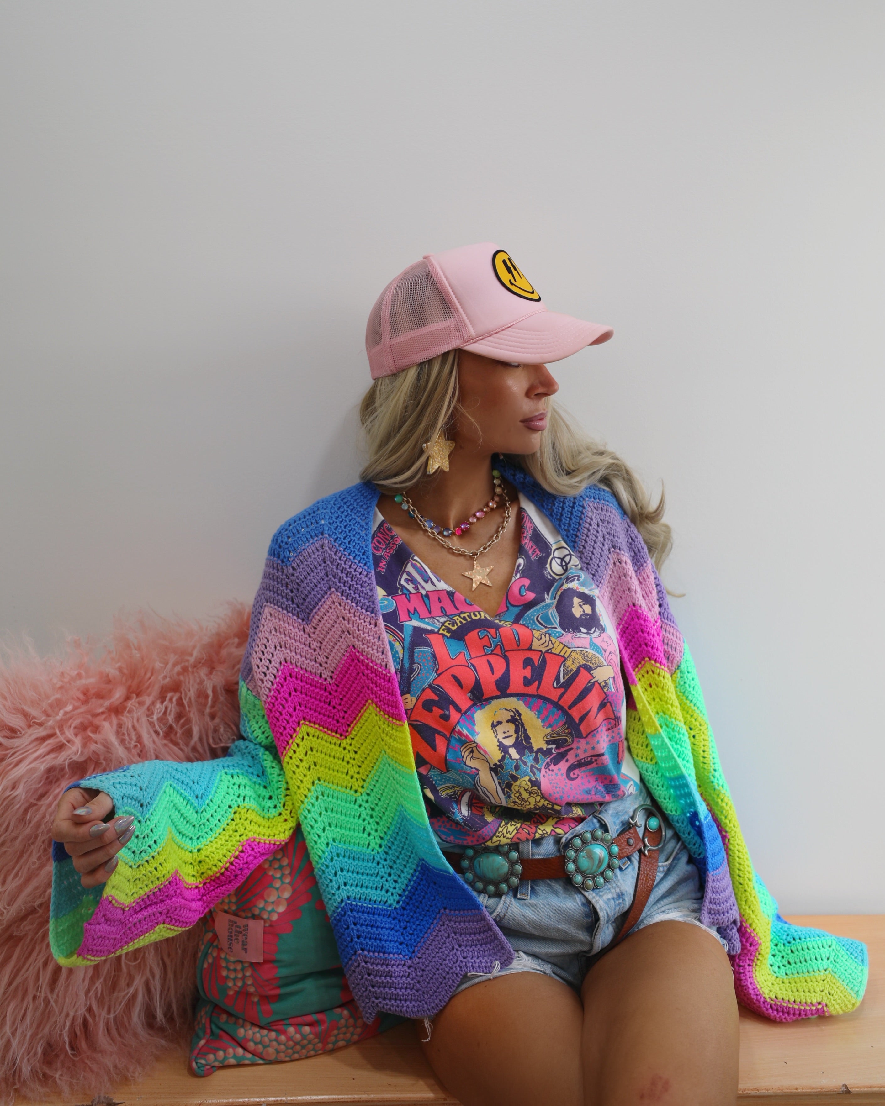 Rainbow Stripe Wavy Knit Cardigan