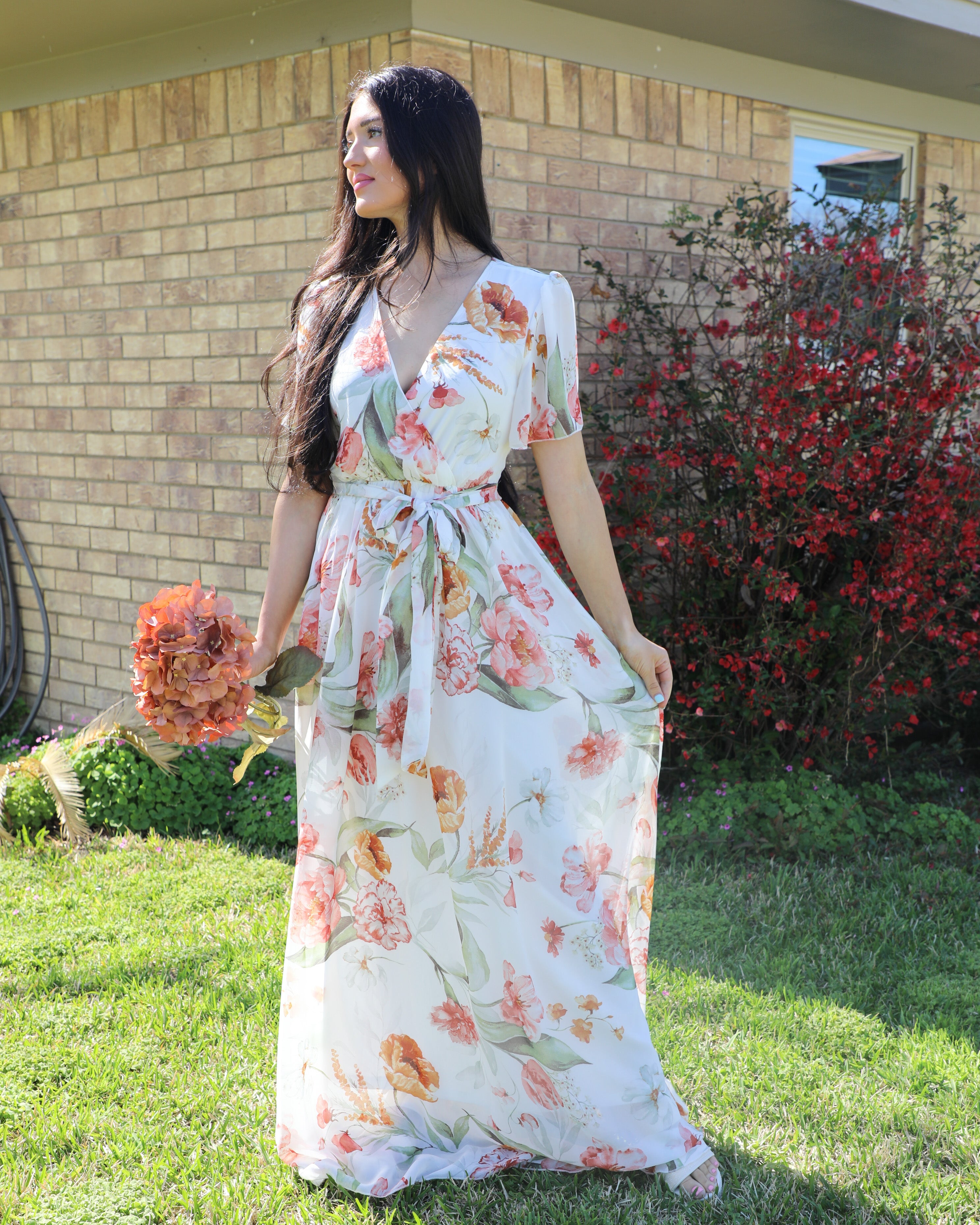 Lilyana Ivory Floral Maxi Dress The Lace Cactus