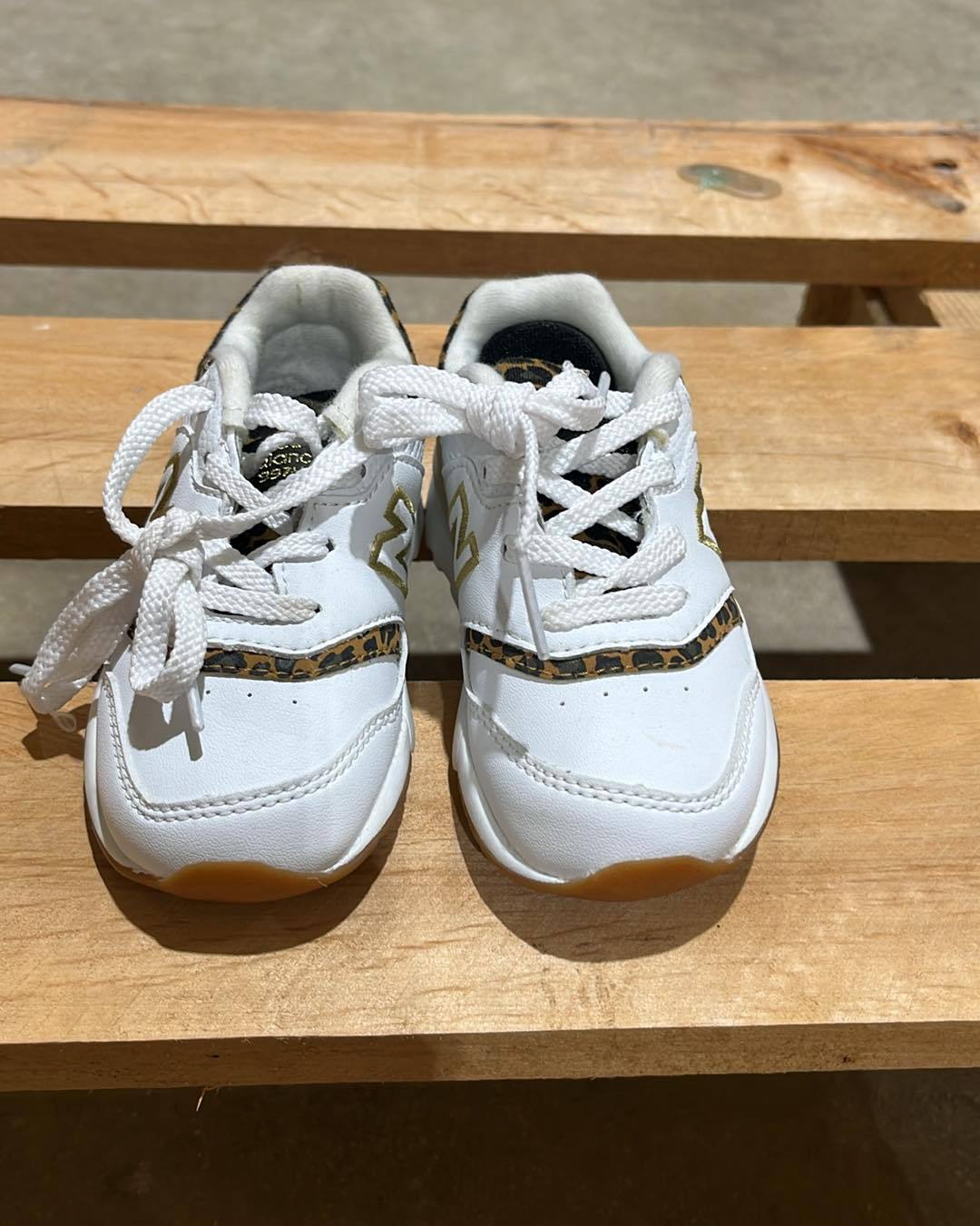 337 Sz 6