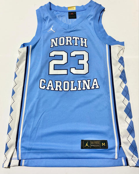 "KC" North Carolina Jersey (Jordan) Size: M