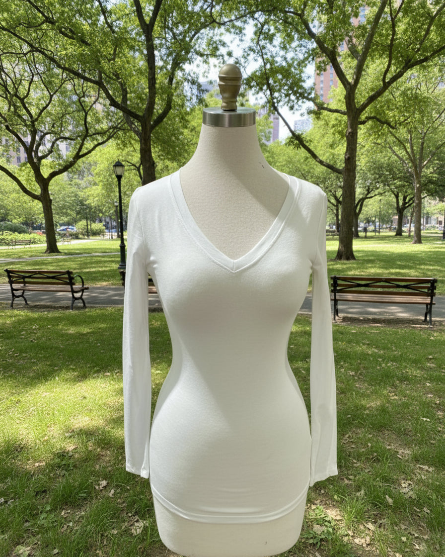 "KC" Heart & Hips White V-neck Longsleeve Top: Small