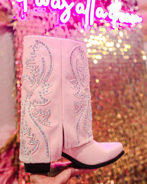 #71 Kelsey's Dream Boot - The Lace Cactus