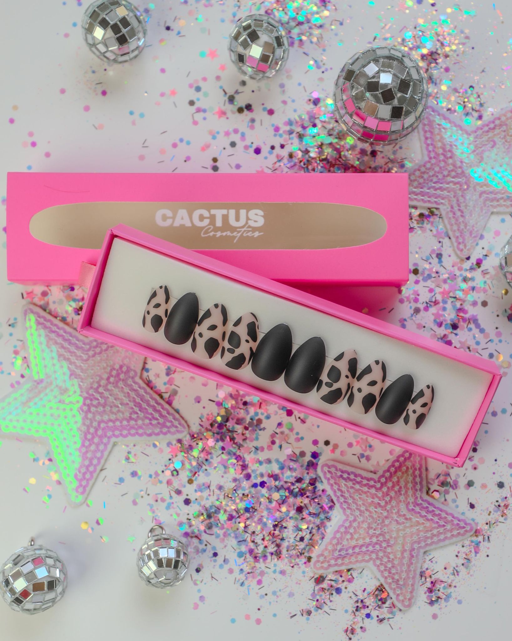 Whiskey in a Teacup Nails The Lace Cactus