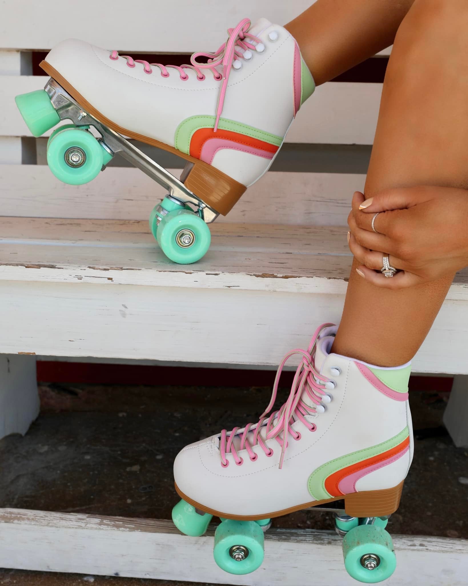 Classic Style White Skates - The Lace Cactus