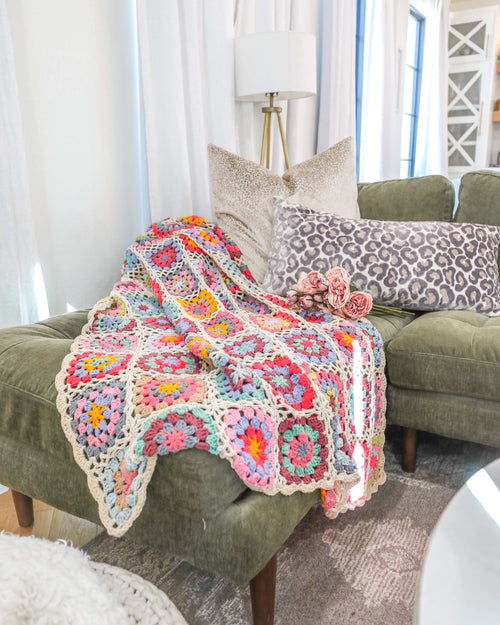 Granny Square Crochet Throw Blanket - Light Pink - The Lace Cactus