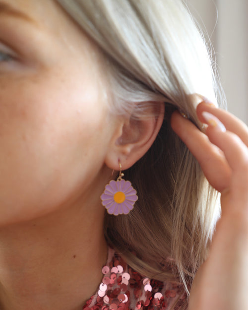Purple Daisy Earrings - The Lace Cactus