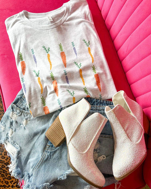 Retro Gray Carrot Grid Graphic Tee *PLUS - The Lace Cactus